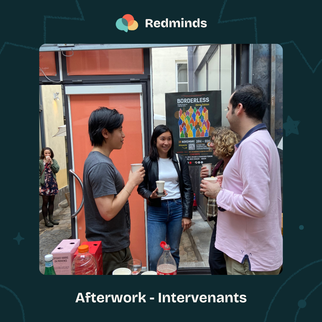 Des intervenants Redminds réunis autour d'un after work organisé dans nos locaux parisiens.